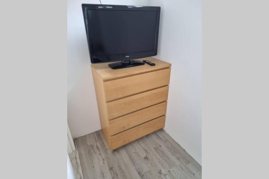 Ferienwohnung/Monteurwohnung Alte Garage Ahnatal Eksteriør bilde
